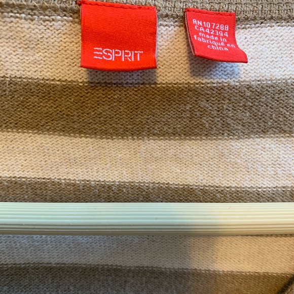 Esprit v neck sweater - Picture 2 of 2